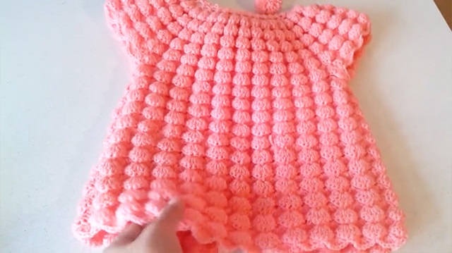 Easy crochet baby dress hotsell beginner level