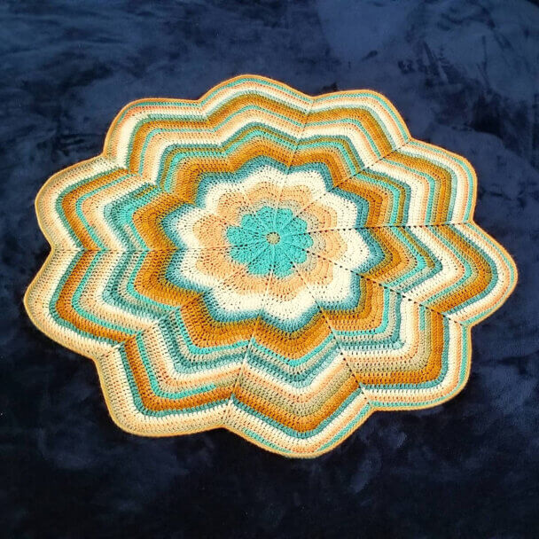 Spoke Flower Blanket CK Crafts